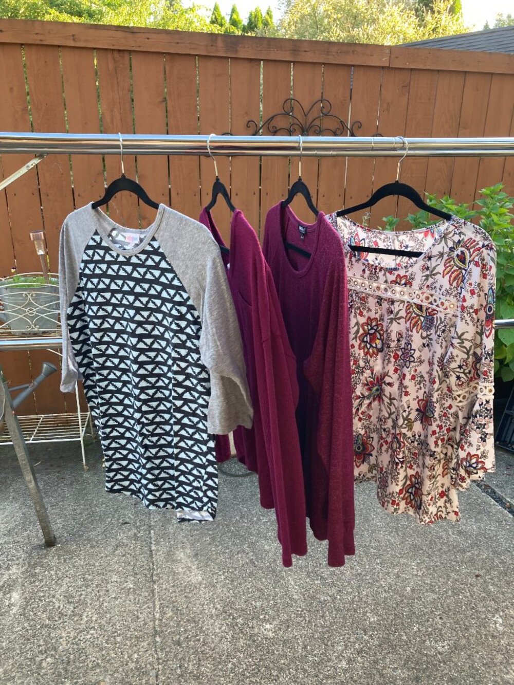 LOT of 4 women's long sleeve tops